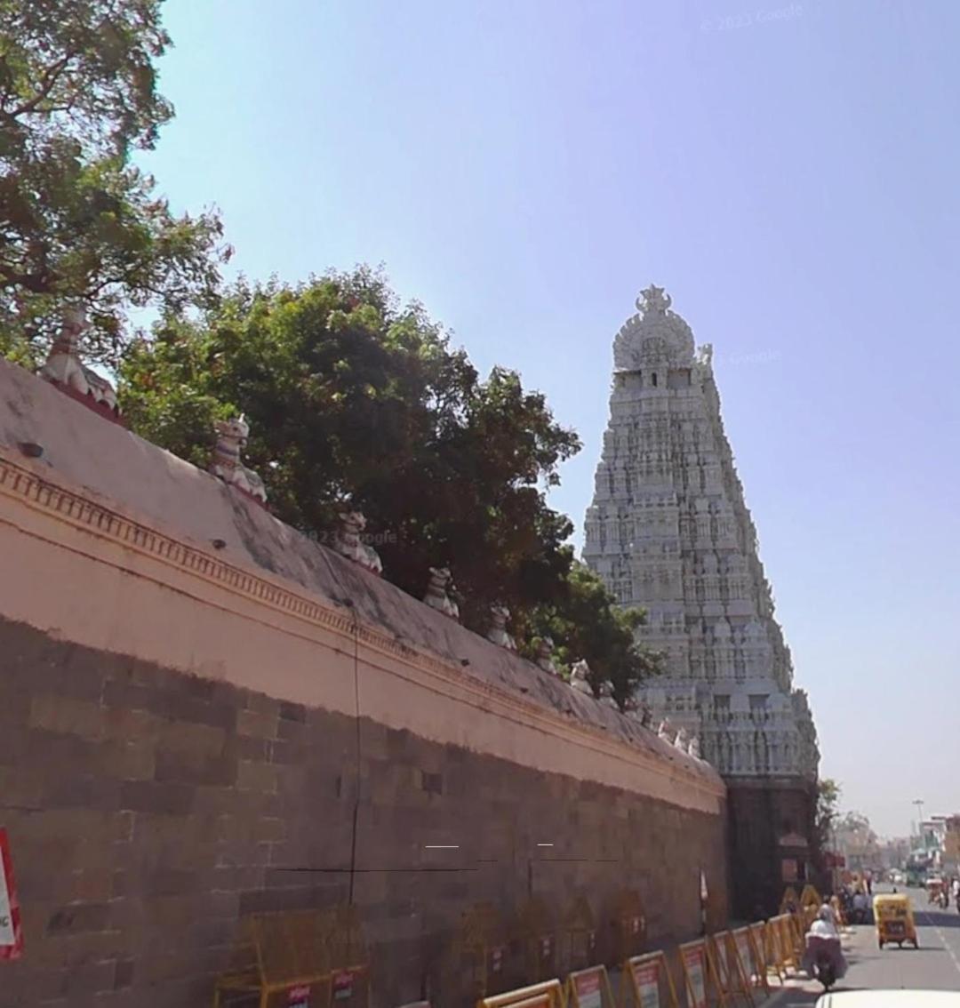 Saptagiri House Hotel Tiruvannāmalai Екстериор снимка